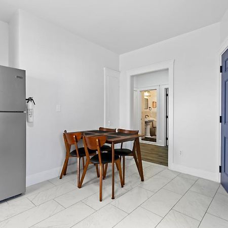 Casa Soleada In East Rock Near Dt And Yale Som With Free Parking And King Bed Apartment New Haven Exterior foto